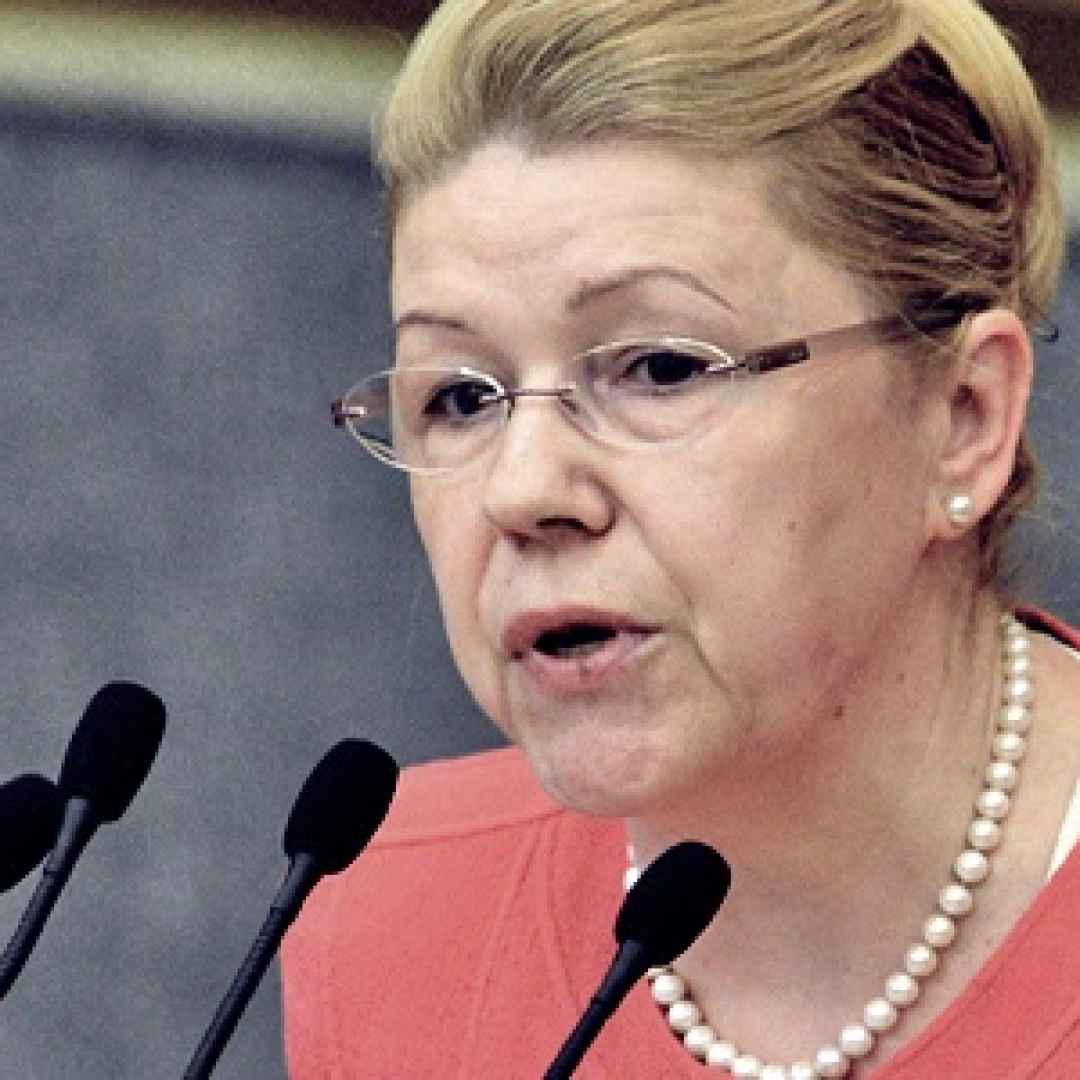Russia, la camera bassa decide di depenalizzare le violenze domestiche