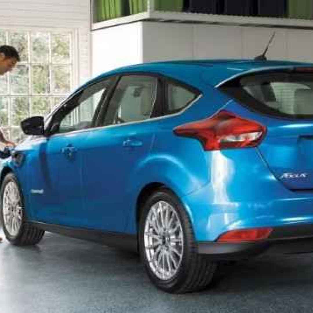 ford  focus electric  auto  cars  green