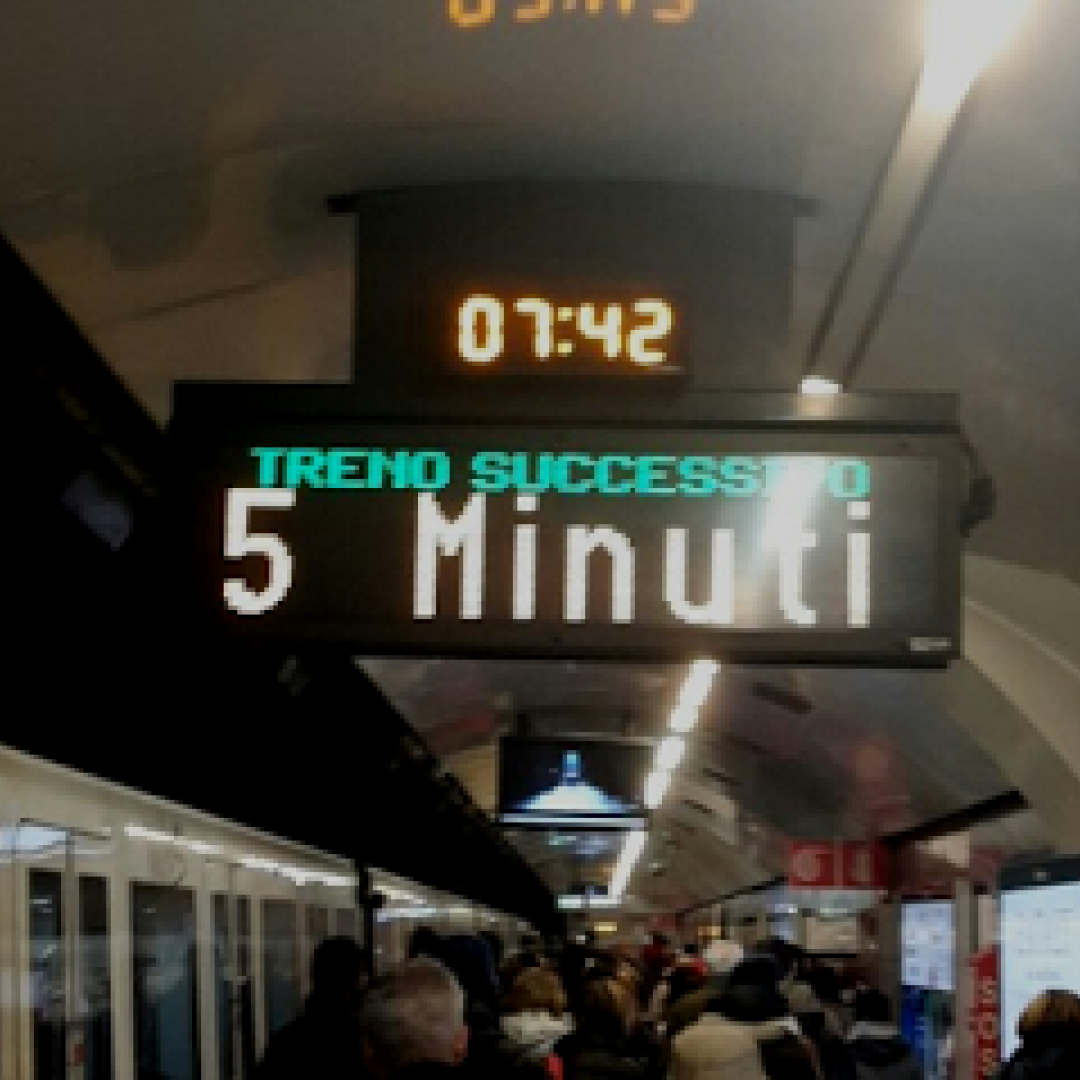 roma  metro a  trasporto pubblico