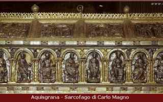 https://diggita.com/modules/auto_thumb/2017/03/07/1584821_Carlo-Magno-sarcofago2_thumb.jpg