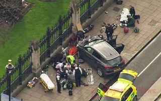Londra: attacco terroristico, 4 morti e 40 feriti davanti al Parlamento (2 italiane)