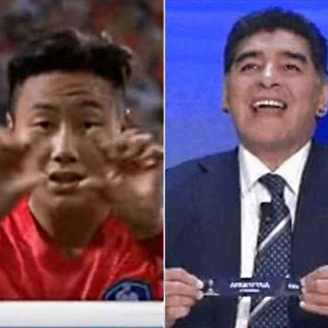 Povero Maradona: sbeffeggia i coreani al sorteggio e loro ...