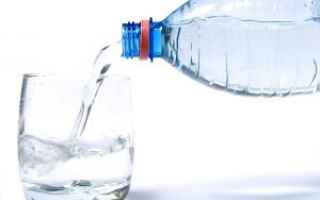 Alimentazione: acqua  minerale  sostanze