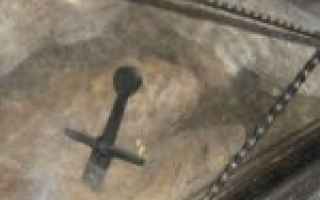 Storia: spada di excalibur  sacro graal