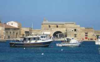 Palermo: viaggi  borgo  sicilia  siracusa