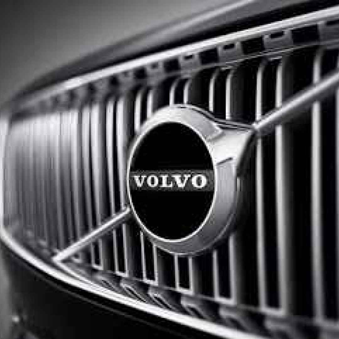 Engine around you, Volvo passa all