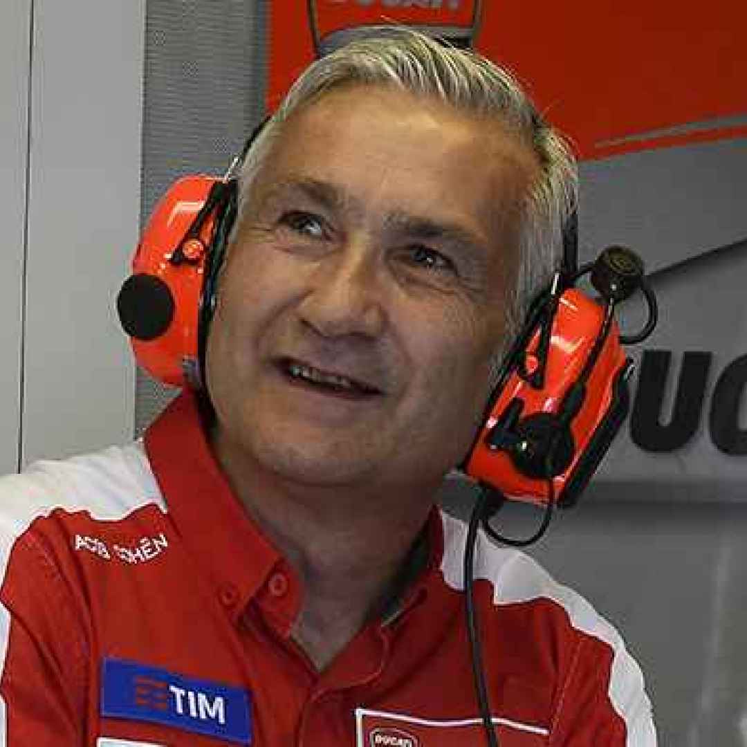 Ducati, Tardozzi avverte Lorenzo: si adatterà alla nostra moto
