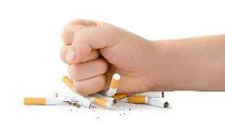 Salute: fumare  cancro respirare  stress