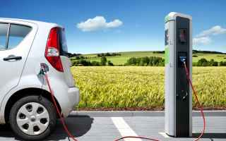 Automobili: auto elettriche  consumo  inquinamento