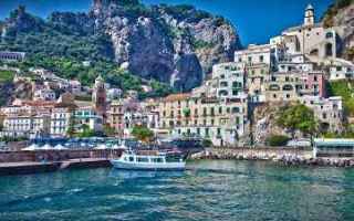 Amalfi, acque cristalline e sole da favola