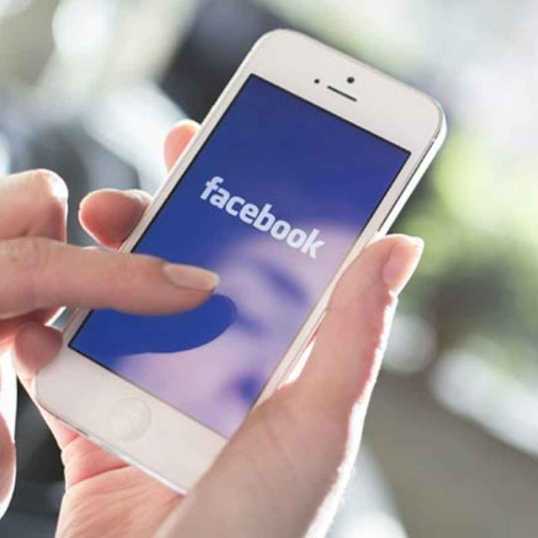 Facebooik: attenti ai finti link per l
