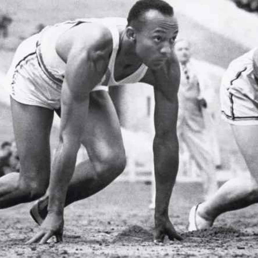 I più grandi 45 minuti della storia dello sport portano la firma di Jesse Owens