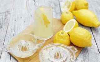 Oggi parleremo della dieta della limonata, forse la più nota e famosa dieta disintossicante. 