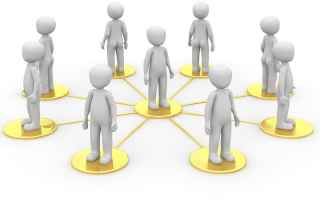 Ogni SEO necessita di fare rete con colleghi, contatti aziendali, parenti (!) ed amici allo scopo di