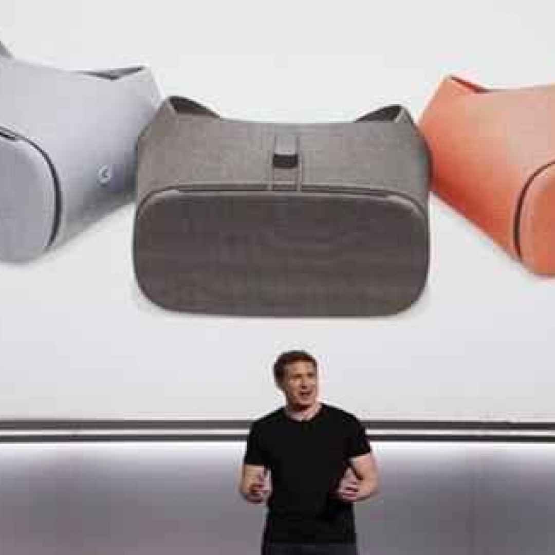 Ecco la rivoluzione multimediale di Google, con Daydream View 2, Pixel Buds, e Google Clips