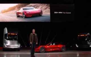 Tesla Motors presenta l'auto sportiva Roadster 2, e l'autoarticolato Tesla Semi