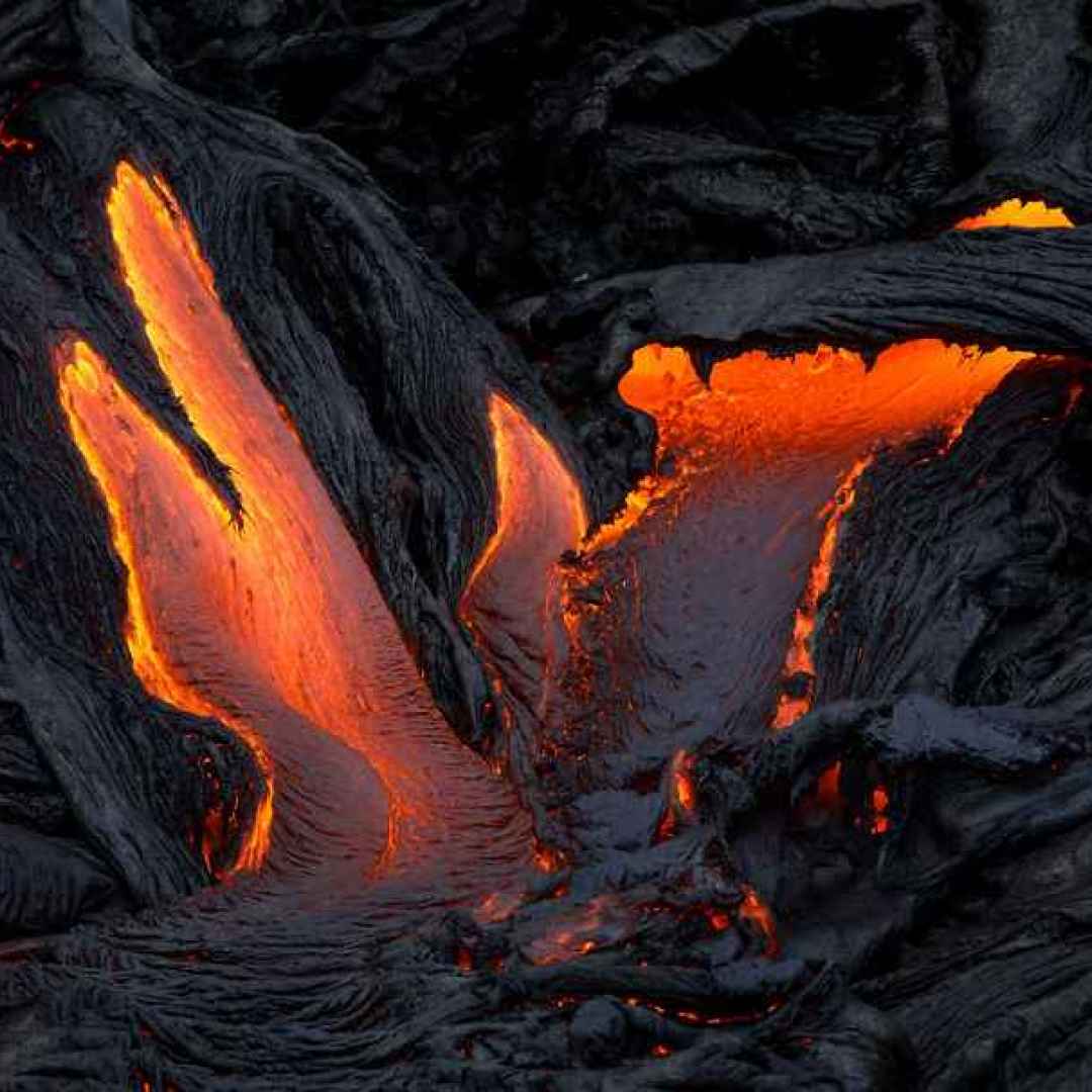 fotografia vulcano hawaii inferno