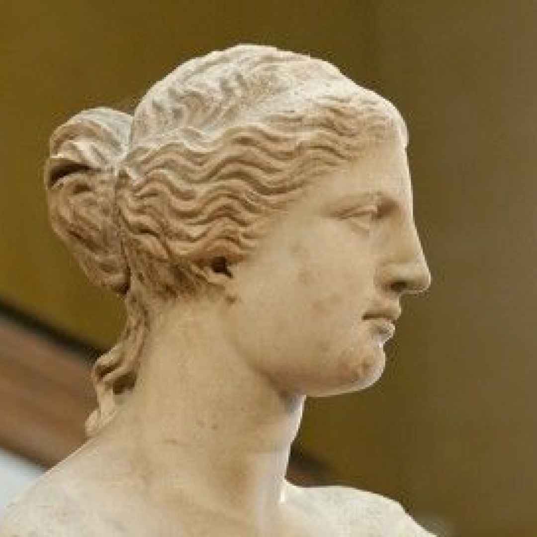 antica grecia capelli acconciature