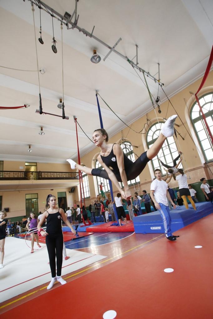 Festa dell'Acrobatica il 14 gennaio 2018 alla Reale Società Ginnastica e FLIC Scuola di Circo di ...
