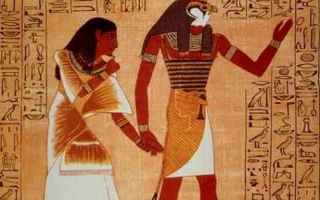 Cultura: hathor  horus  iside  nefti  nilo