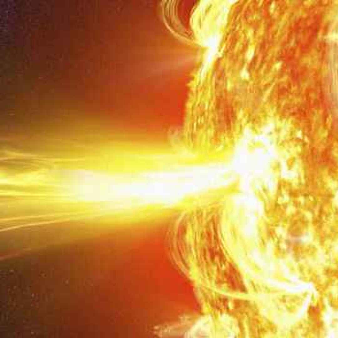 attività solare  catastrofi  eruzione