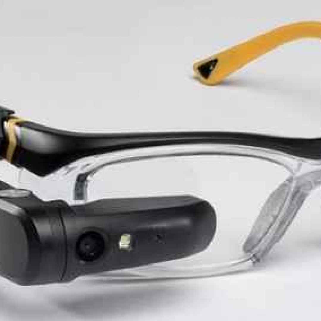 toshiba  realtà aumentata  smart glass