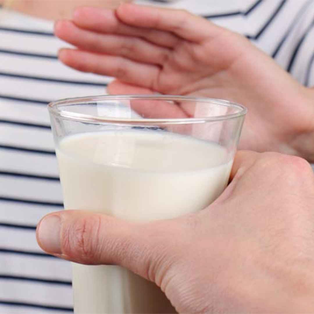latte lattosio lattasi intolleranze