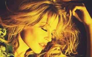 https://diggita.com/modules/auto_thumb/2018/04/24/1624872_Kylie-Minogue-Golden_thumb.jpg