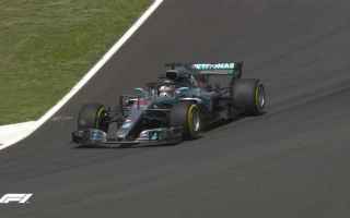 La Mercedes come nei test domina a Barcellona, chiudendo in testa le prime due sessioni delle prove 