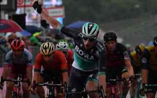 Ancora grande battaglia al Giro nella dodicesima tappa, che sembrava disegnata per i velocisti, inve