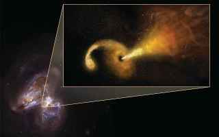 Astronomia: buchi neri supermassicci  galassie  stel