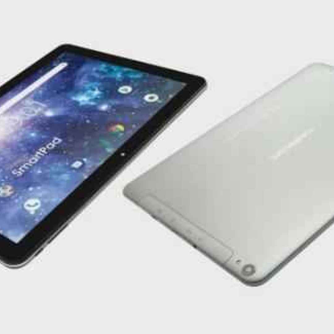 Per Natale, ecco il tablet low cost Mediacom SmartPad 10 Eclipse, con connettività 4G e maxi batteria