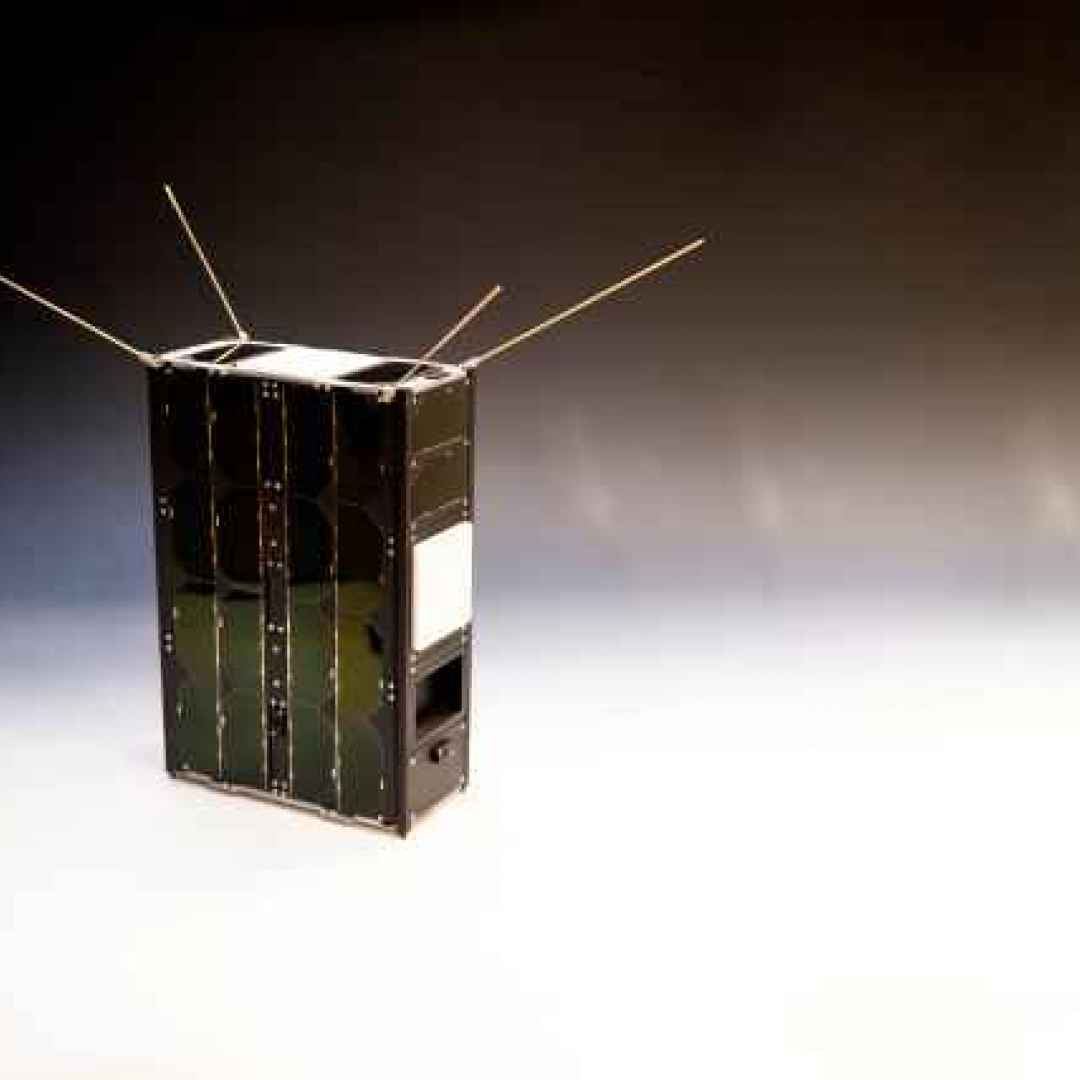 nanosatelliti  cubesat