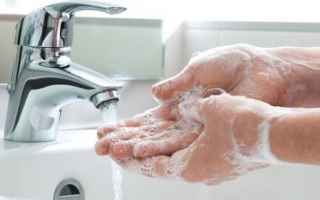detergenti  saponi  battericidi  germi