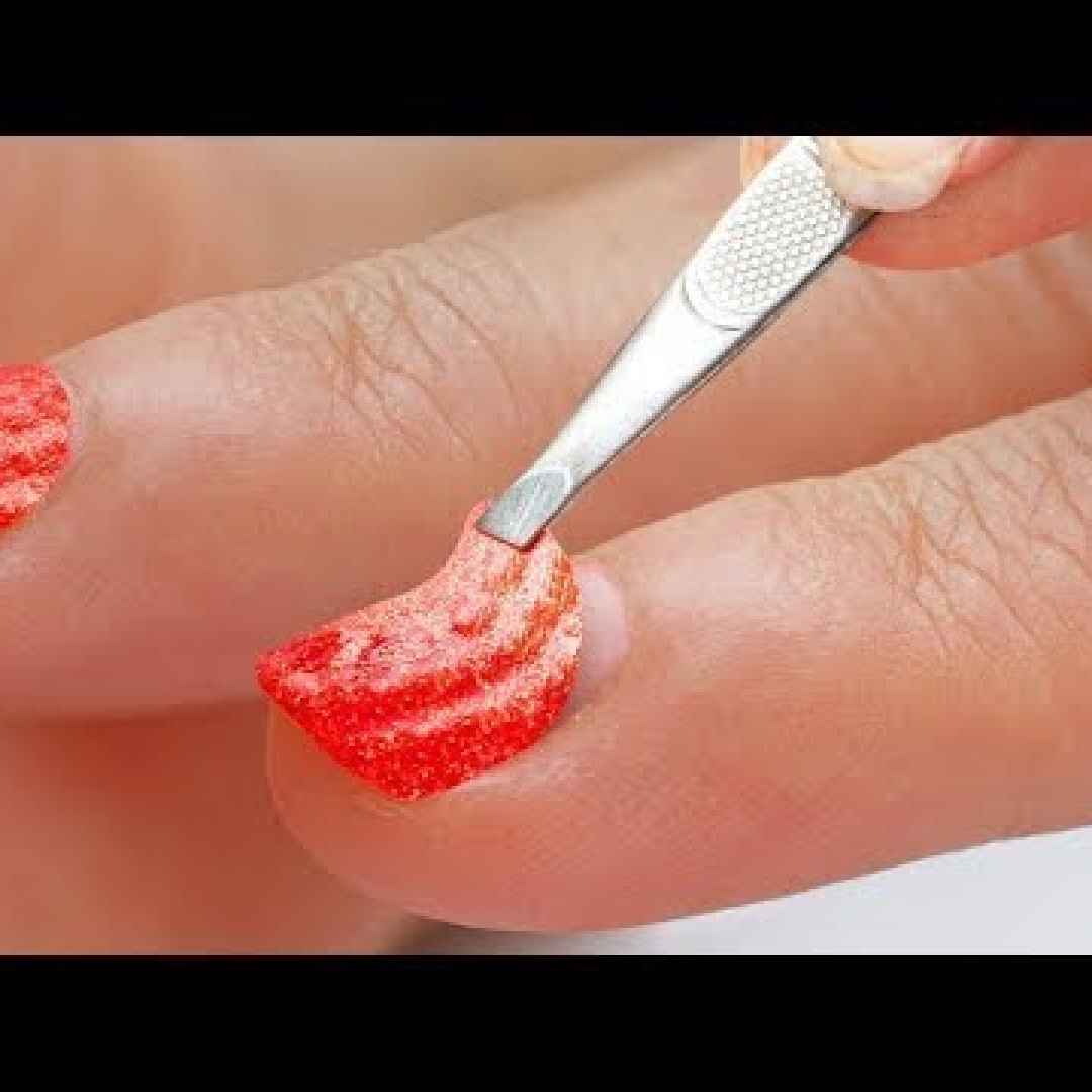 manicure bellezza video consigli