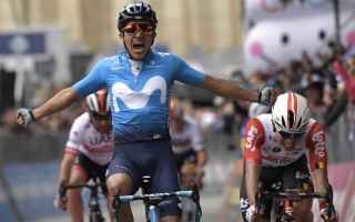 Carapaz conquista la seconda tappa in carriera al Giro, confermando di essere la seconda punta della