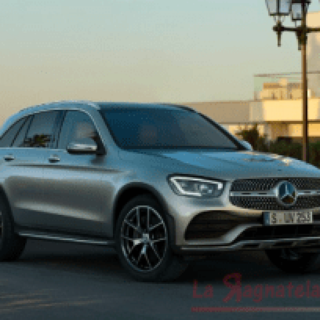 Mercedes GLC restyling - Potenza e nuove possibilità per l