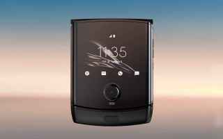 Motorola RAZR 2019 ufficiale: design RAZR, ma con display pieghevole