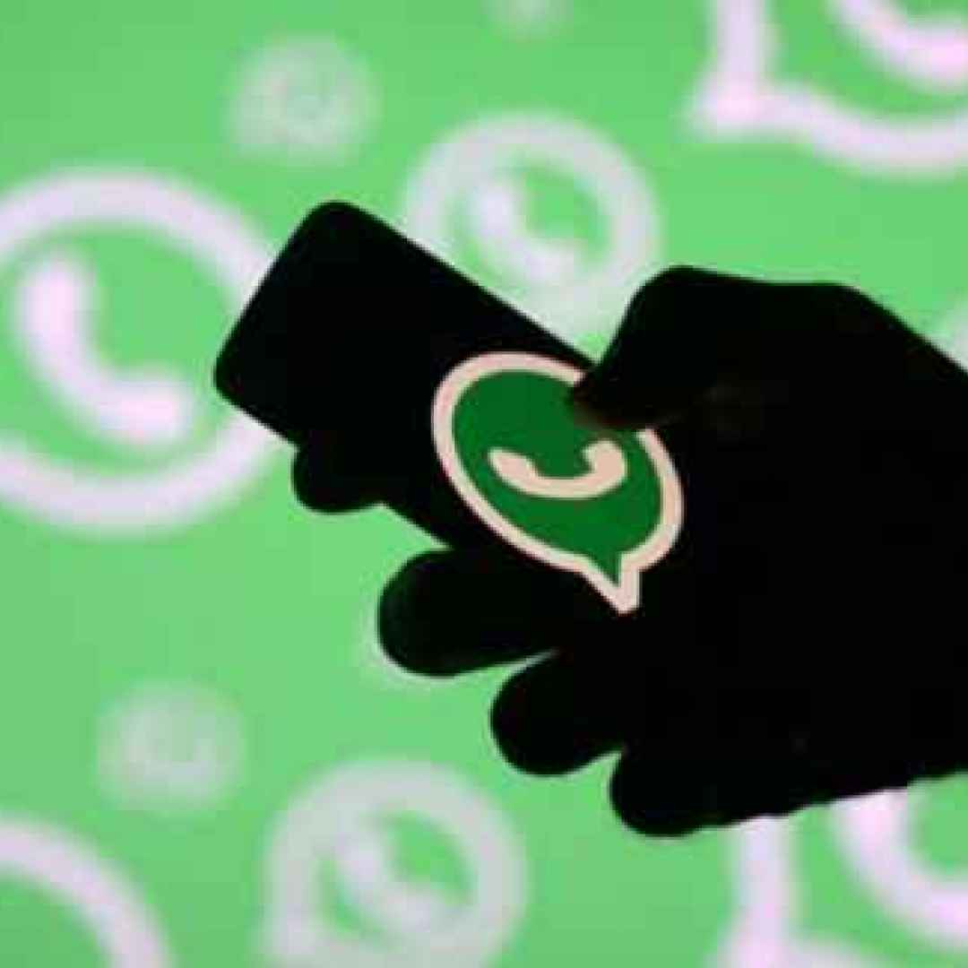 WhatsApp. Plemiche sulla privacy, nuove beta e novità per Android e iOS