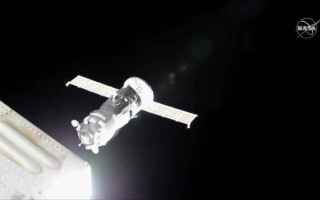 Astronomia: progress  roscosmos  cargo spaziale