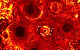 Astronomia: giove  juno  nasa  cicloni