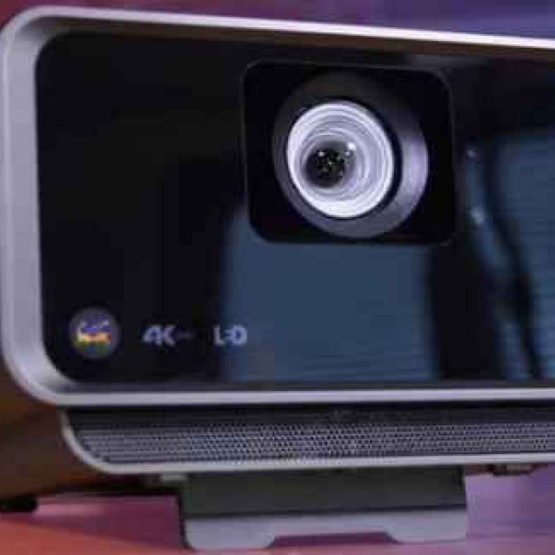 ViewSonic X10 4K. In commercio il proiettore smart di fascia alta