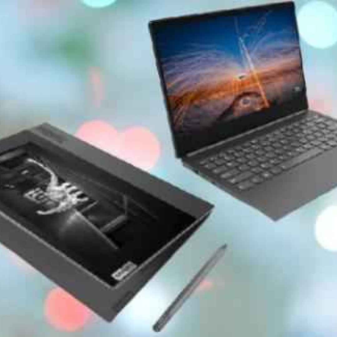 ThinkBook Plus. Al CES 2020 il portatile Lenovo con display esterno e-ink