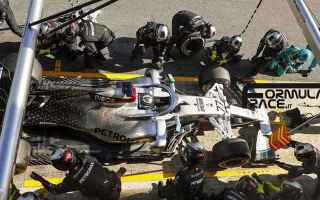 Formula 1: das  mercedes  fia  ferrari