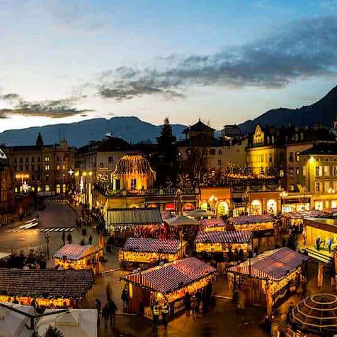 tradizionale mercatino di Natale a Bolzano