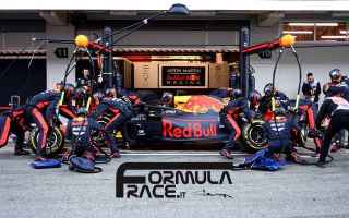 Formula 1: f1testing  red bull  verstappen  albon