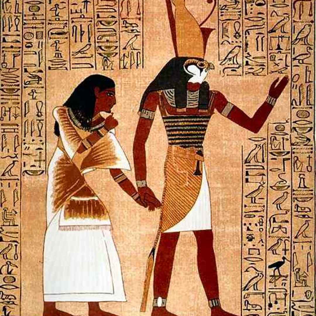 Mitologia - Il mito di Horus, il dio falco