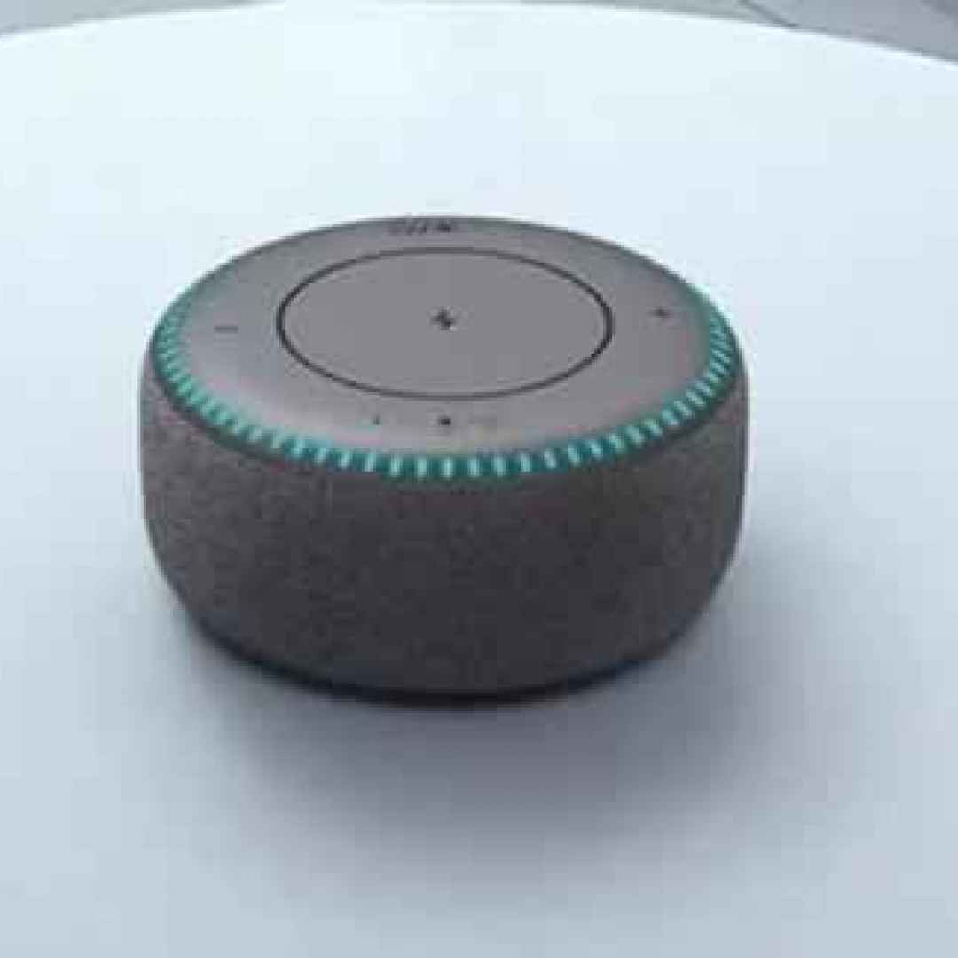ZMI Bluetooth Speaker. Smart speaker con carica Qi patrocinato da Xiaomi