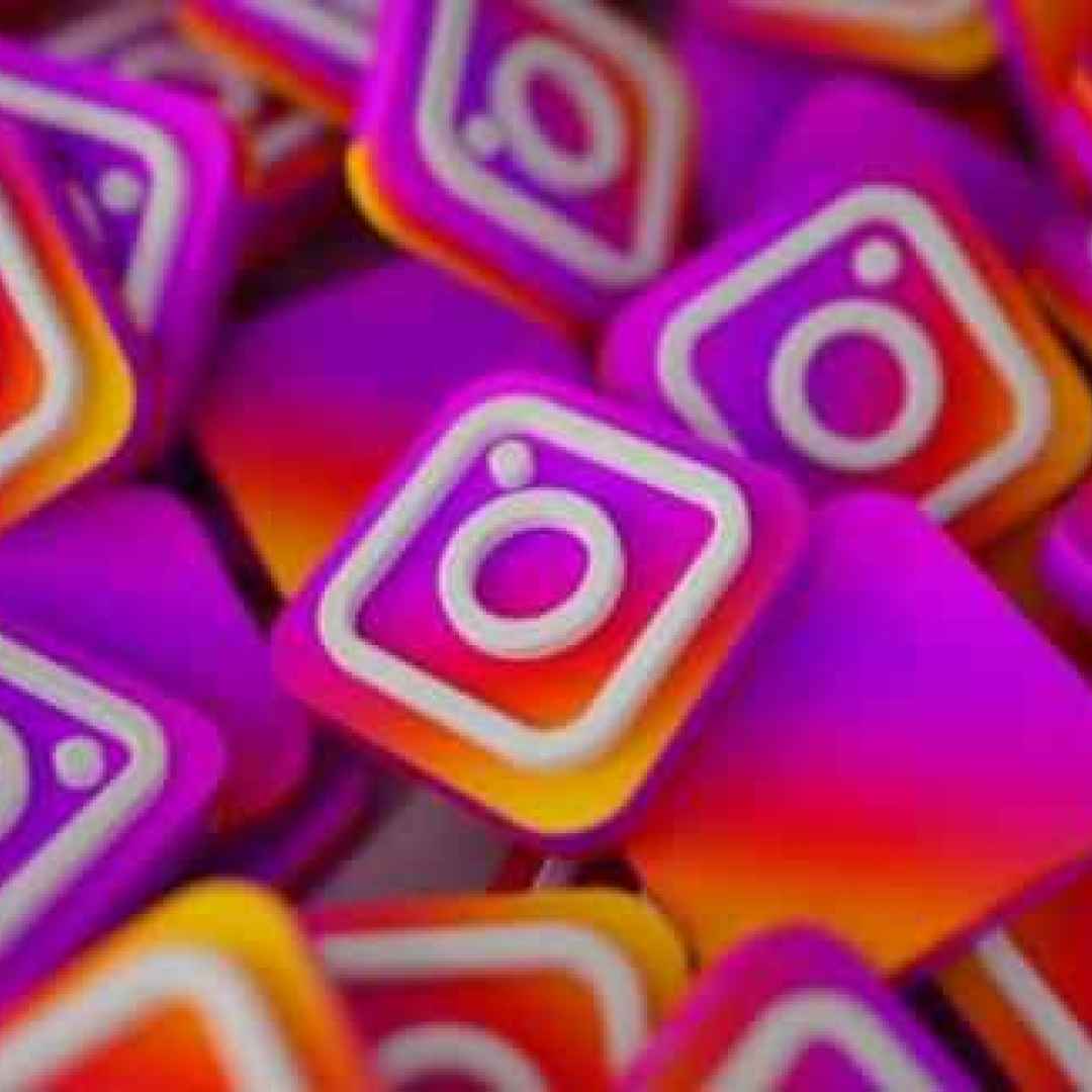 Instagram ora testa internamente la funzione "Scopri account"