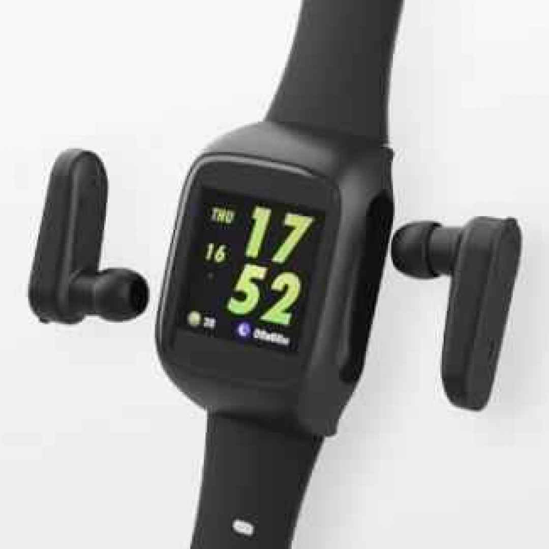 Mumkair. Ufficiale lo smartwatch con auricolari true wireless integrati